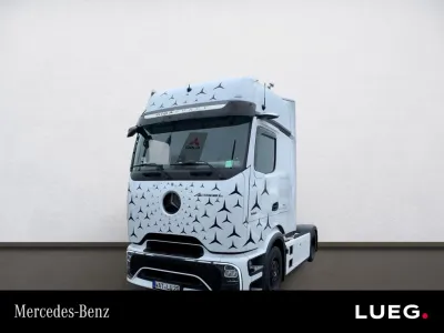 Actros Perf 4xSHZ ACC AHK AUT Bel.Sitz Kam. LED