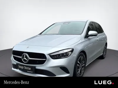 B 200 PROGRESSIVE+AHK+RÜCKFKAM+ELEKTR HECKKL+LED