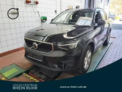 XC40 T2 Essential+WINTERPAK+MET+NAVI+LM17+LED+