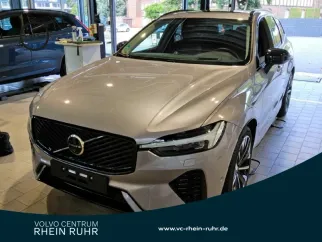 XC60 B5 AWD Ultra Dark+360°KAM+PANO+ACC+BLIS+